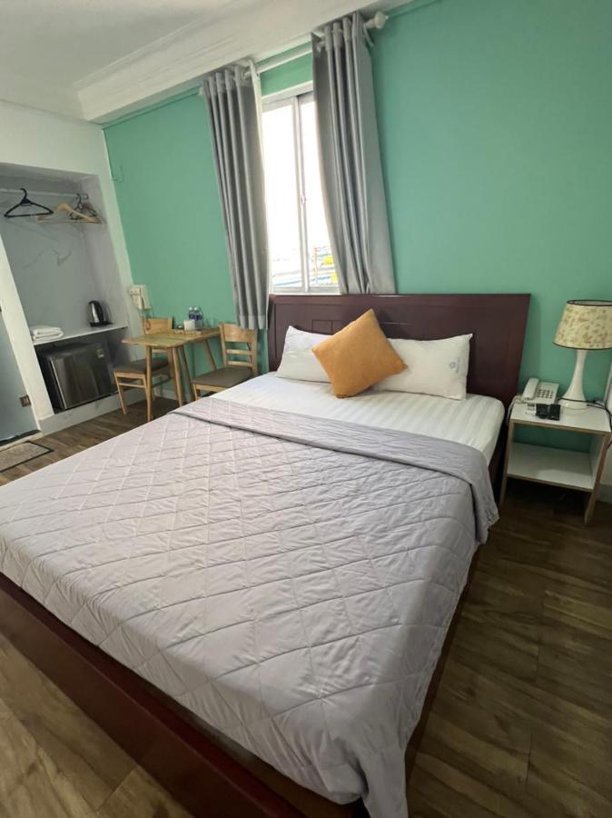 Hotel Nouveau Happy - Bến Thành 2*